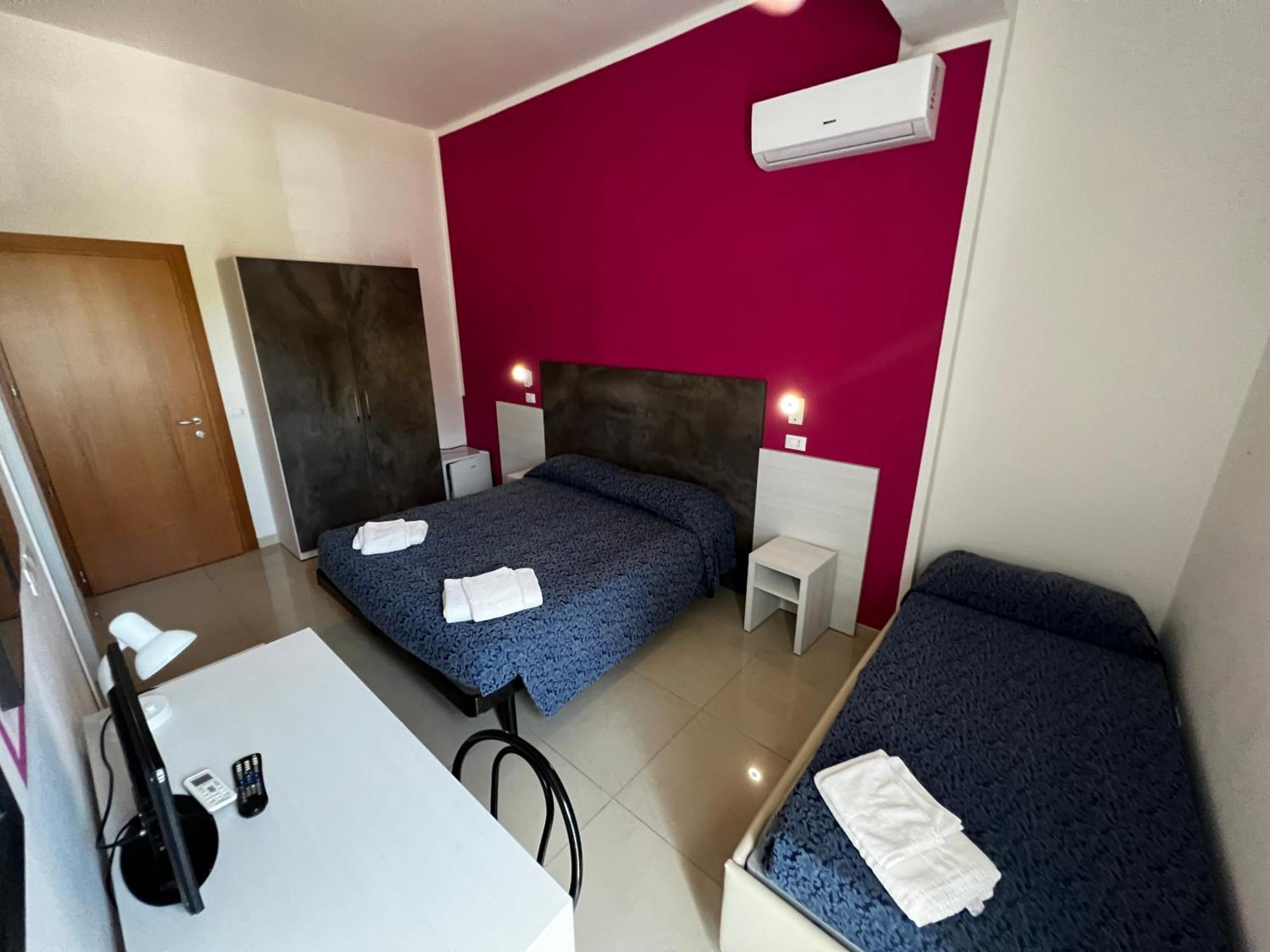 Club Vacanze In Червия Экстерьер фото